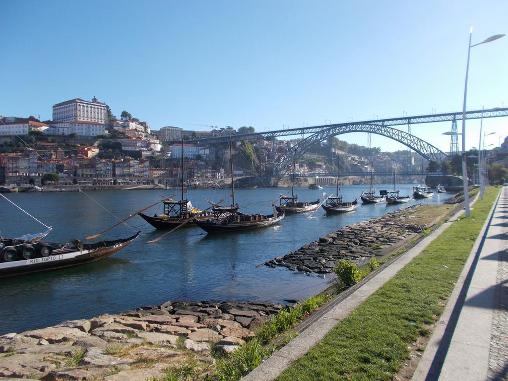 Almenara Suites Guest House Vila Nova de Gaia Eksteriør billede