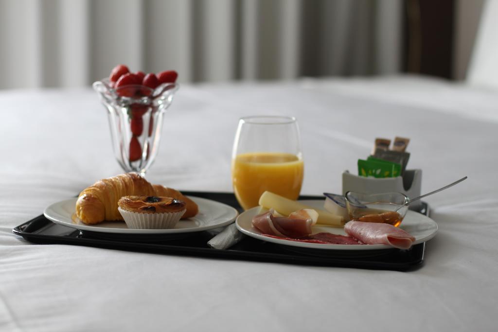 Almenara Suites Guest House Vila Nova de Gaia Eksteriør billede